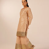 CHEF AMRITA RAICHAND | BEIGE VAANI BEIGE KURTA, FLARED PANTS & ODHANI I SET OF THREE