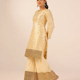 VAANI CREAM KURTA, SHARARA & ODHANI I SET OF THREE