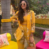 LISA BLAZER , CROP TOP AND STRAIGHT PANTS