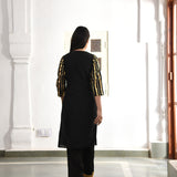 VEERA KURTA WITH TROUSERS AND ODHANI- SET OF 3