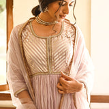 LILAC KAYA MULMUL KURTA AND ODHANI SET OF TWO