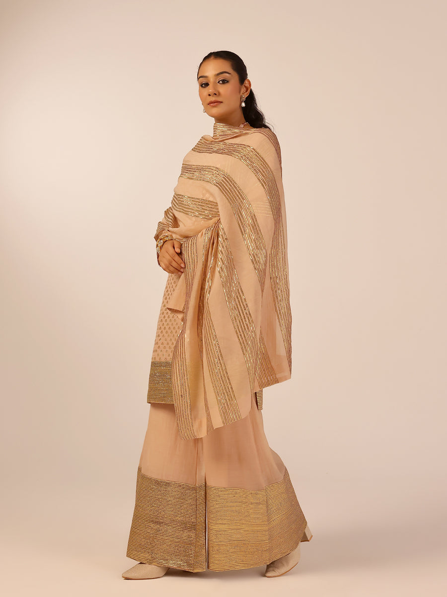 Seen on Amrita Raichand