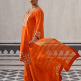 ORANGE HEERA KURTA SET